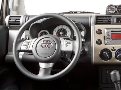 2010 Toyota FJ Cruiser 4WD 4dr Auto (Natl)