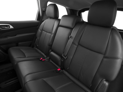 2017 Nissan Pathfinder SV