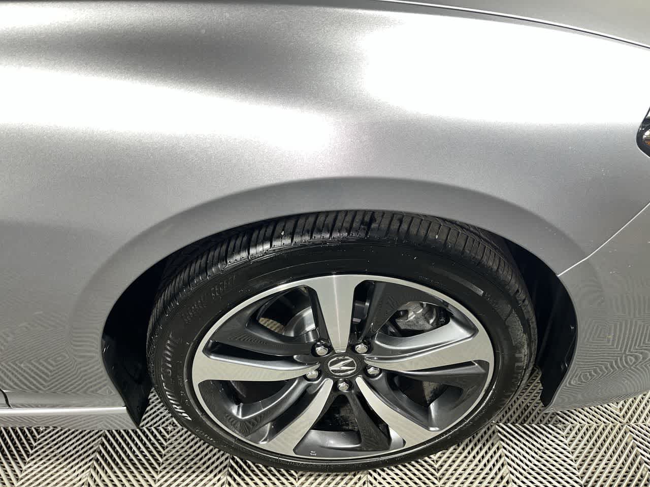 2025 Acura TLX w/Technology Package