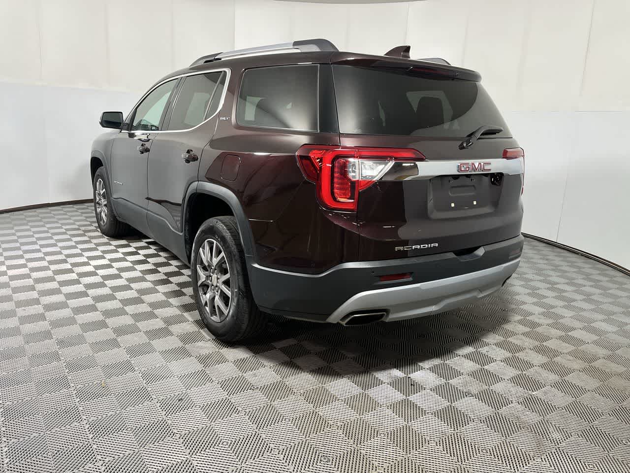 2020 GMC Acadia SLT