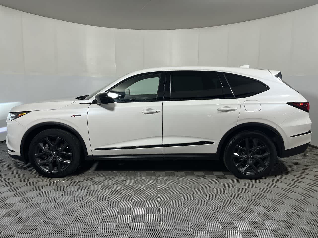 2023 Acura MDX w/A-Spec Package
