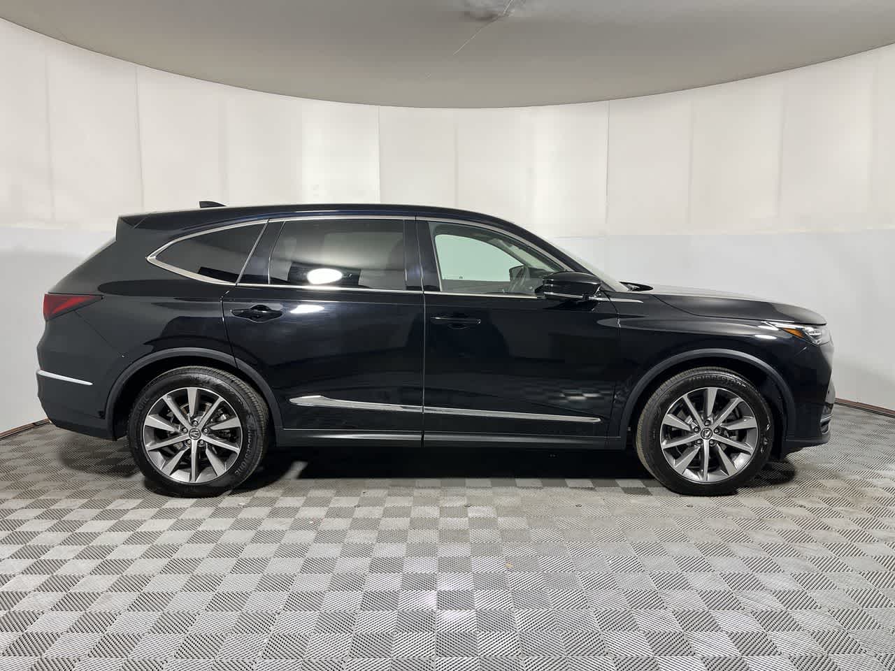 2025 Acura MDX w/Technology Package