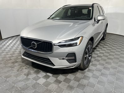 2022 Volvo XC60 Momentum