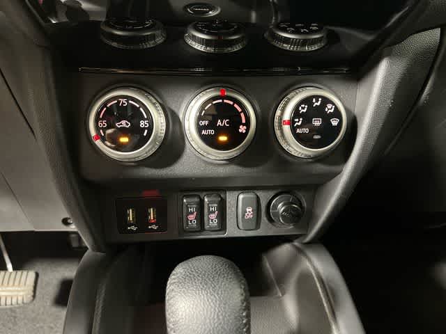 2024 Mitsubishi Outlander Sport SE