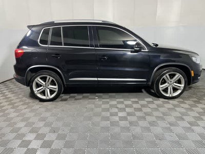2014 Volkswagen Tiguan R-Line