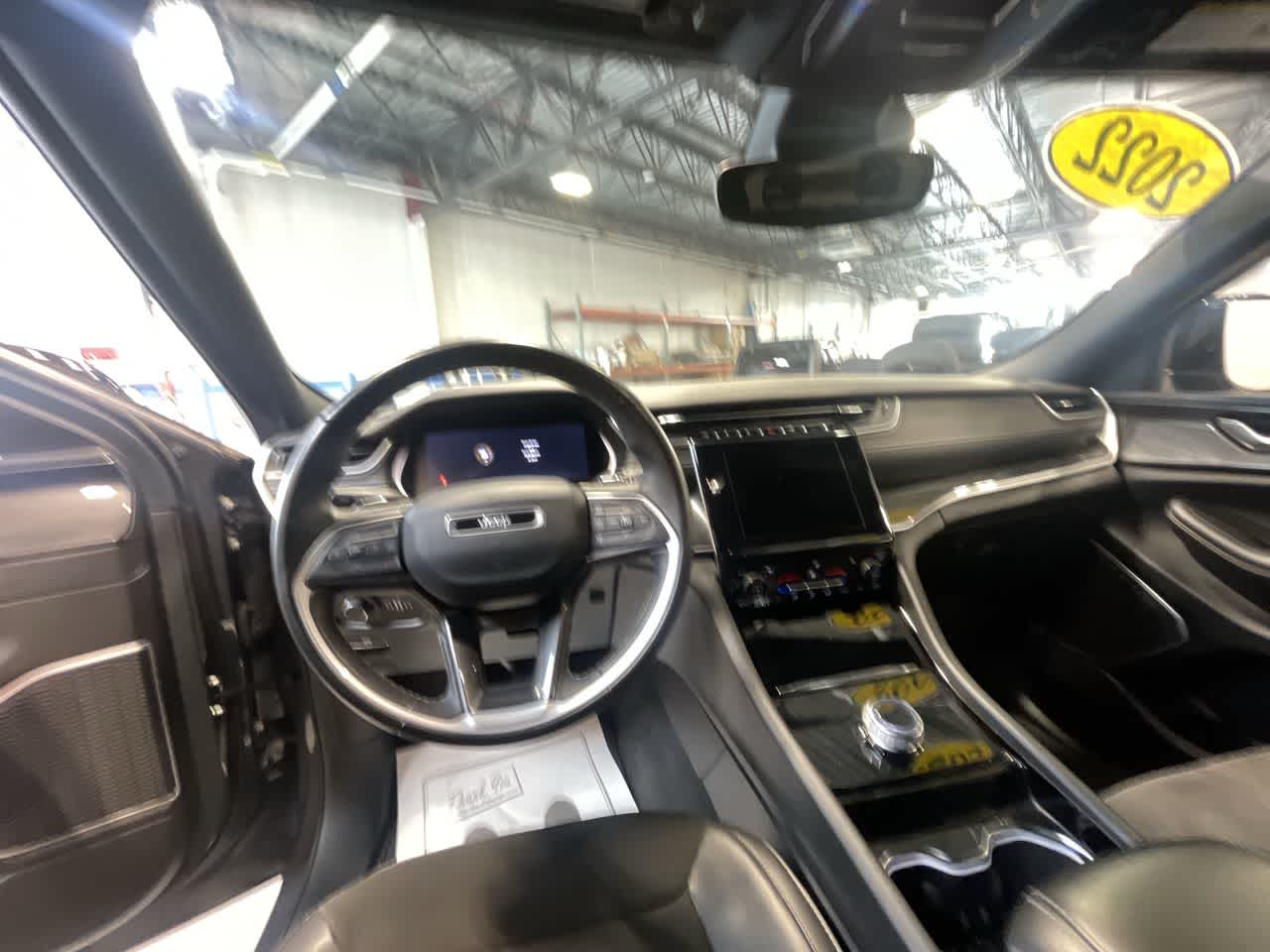 2022 Jeep Grand Cherokee L Altitude
