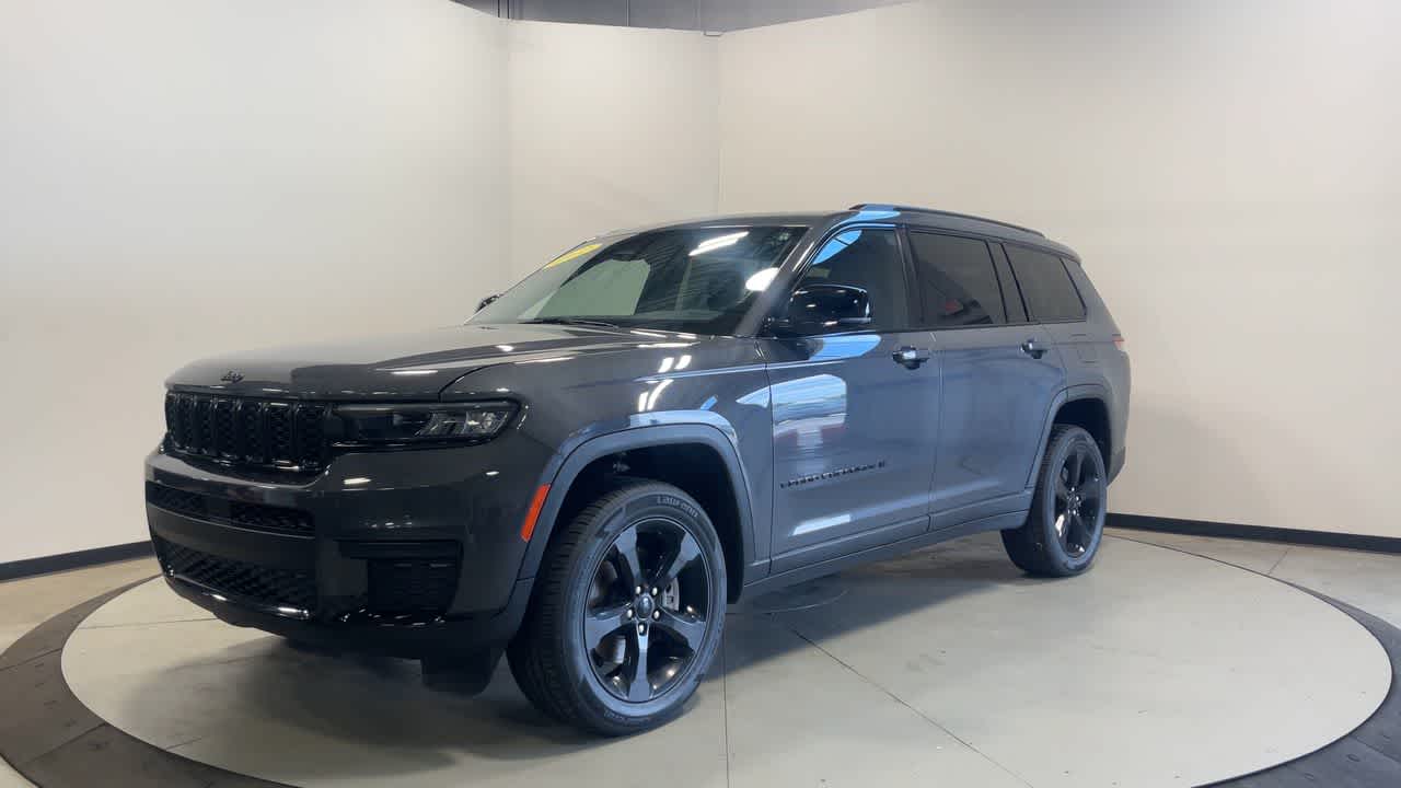 2022 Jeep Grand Cherokee L Altitude