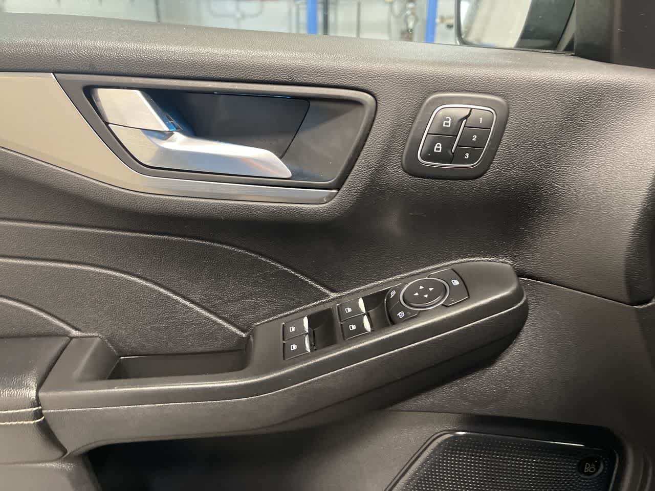 2021 Ford Escape Titanium