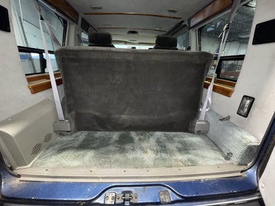 2000 Chevrolet Astro w/YF7