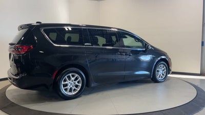 2023 Chrysler Pacifica Touring