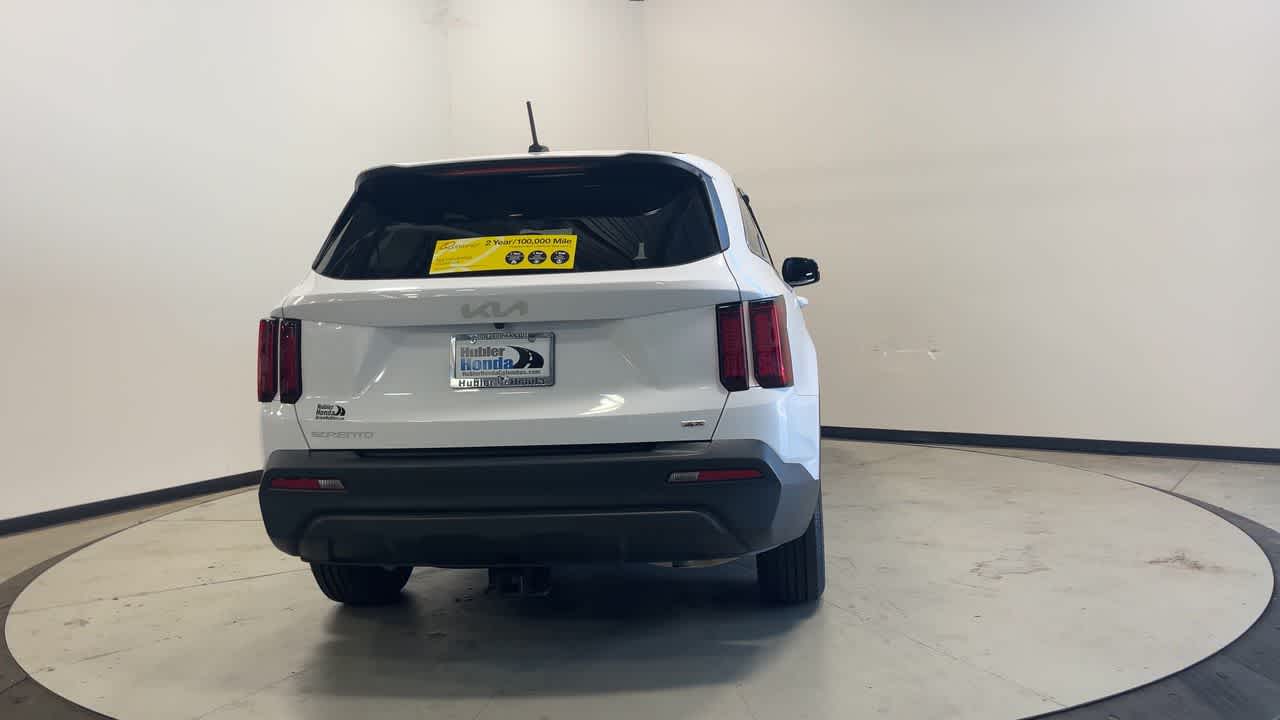 2023 Kia Sorento LX