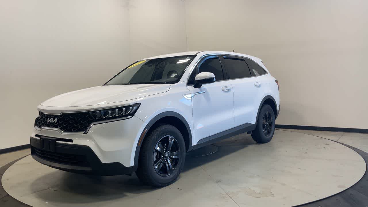2023 Kia Sorento LX