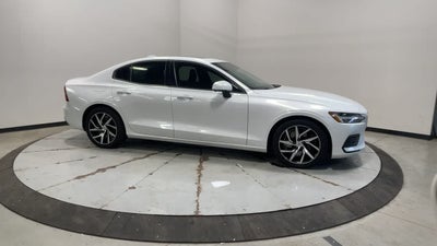2019 Volvo S60 Momentum