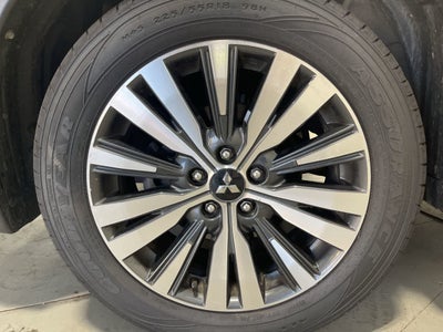 2020 Mitsubishi Outlander ES