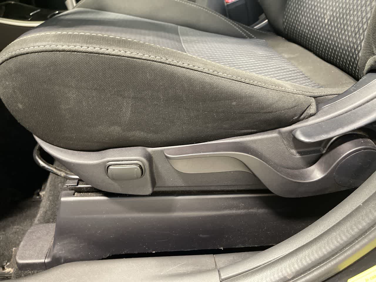 2020 Mitsubishi Outlander ES