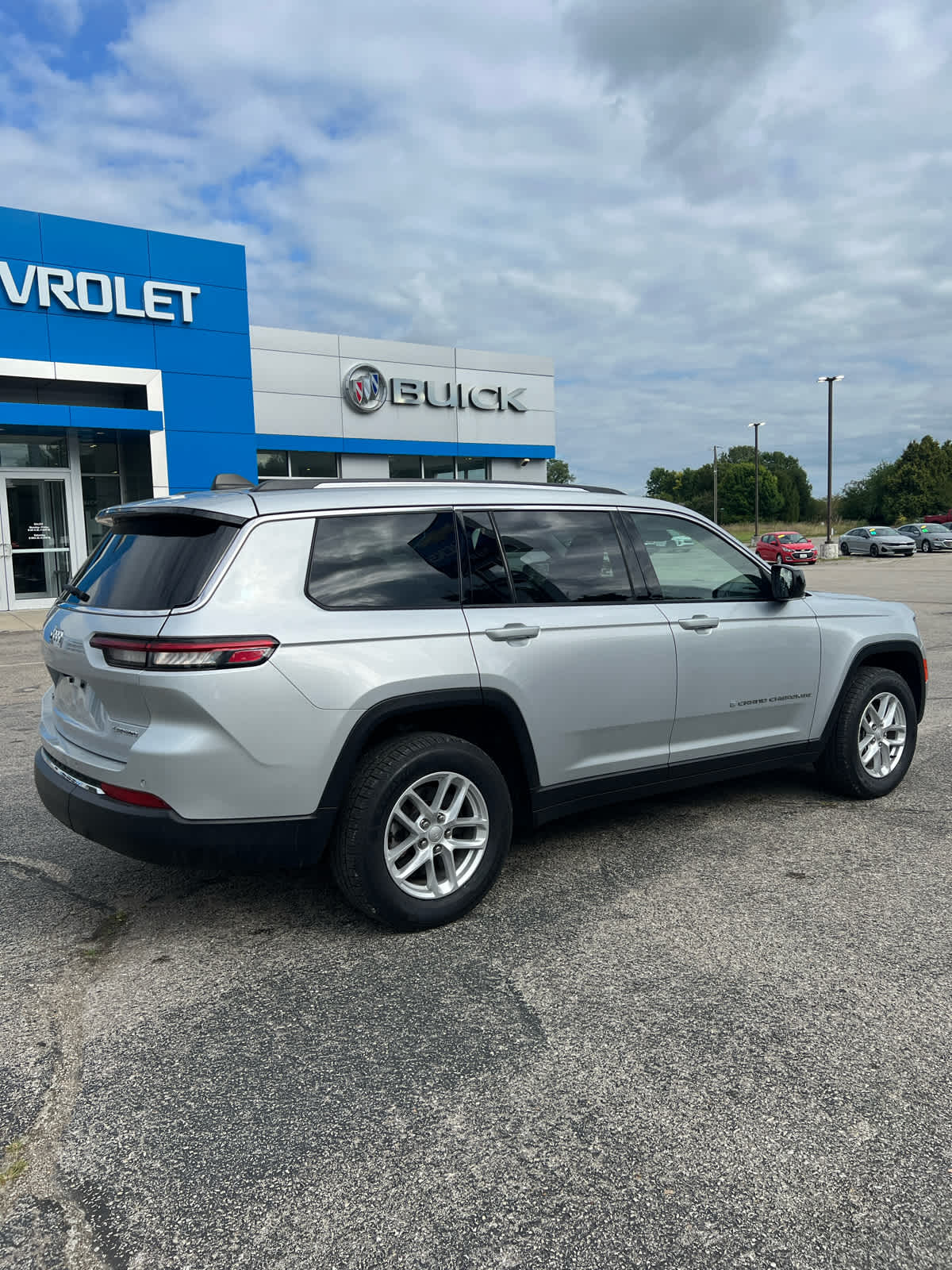 2023 Jeep Grand Cherokee L Laredo