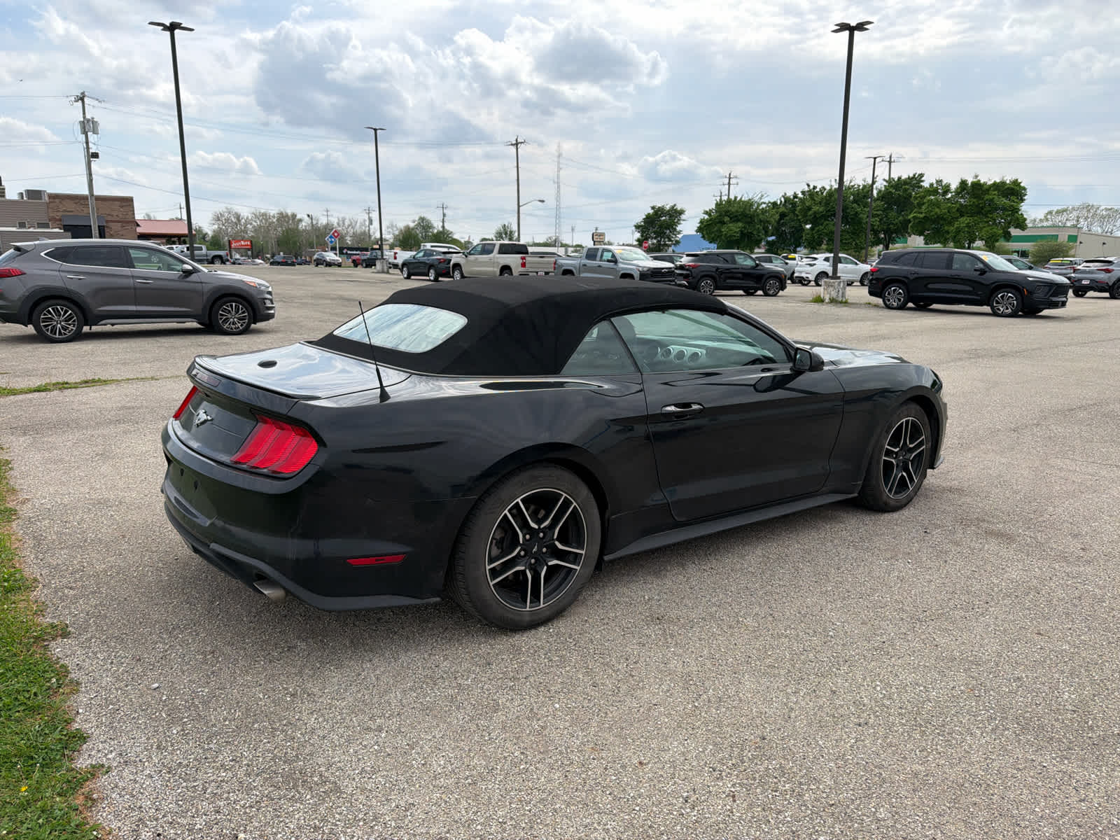 2021 Ford Mustang EcoBoost