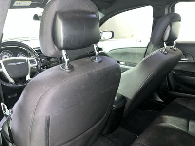 2013 Chrysler 200 Touring