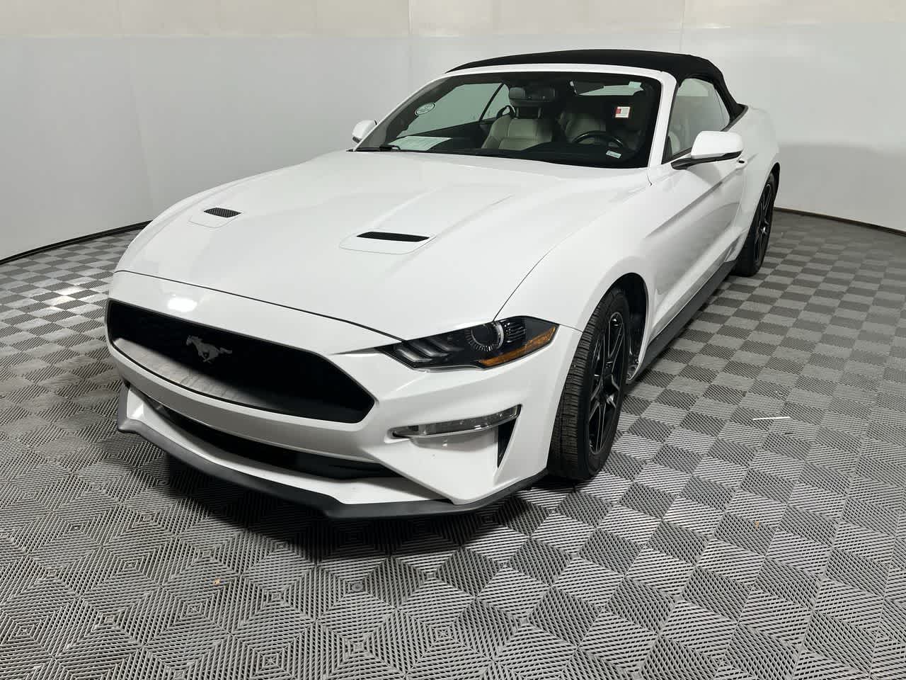 2019 Ford Mustang EcoBoost