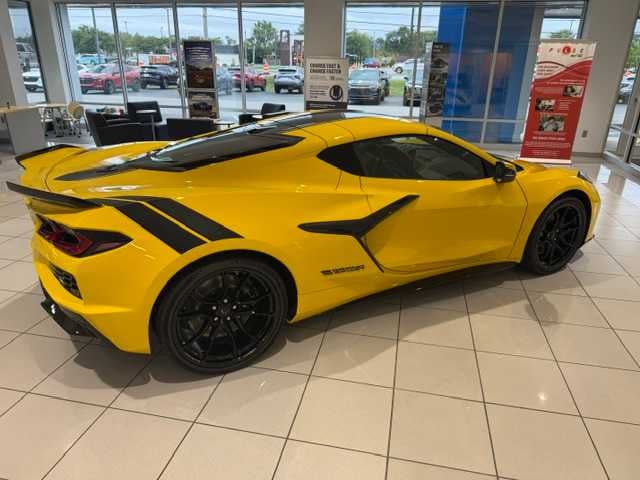 2027 Chevrolet Corvette Grand Sport 2LT