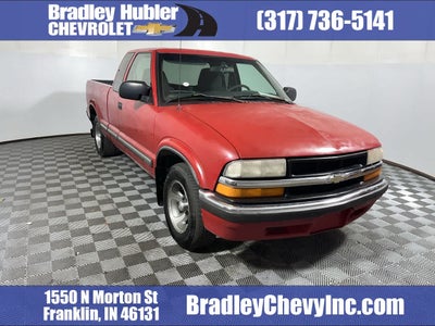 2000 Chevrolet S10 LS