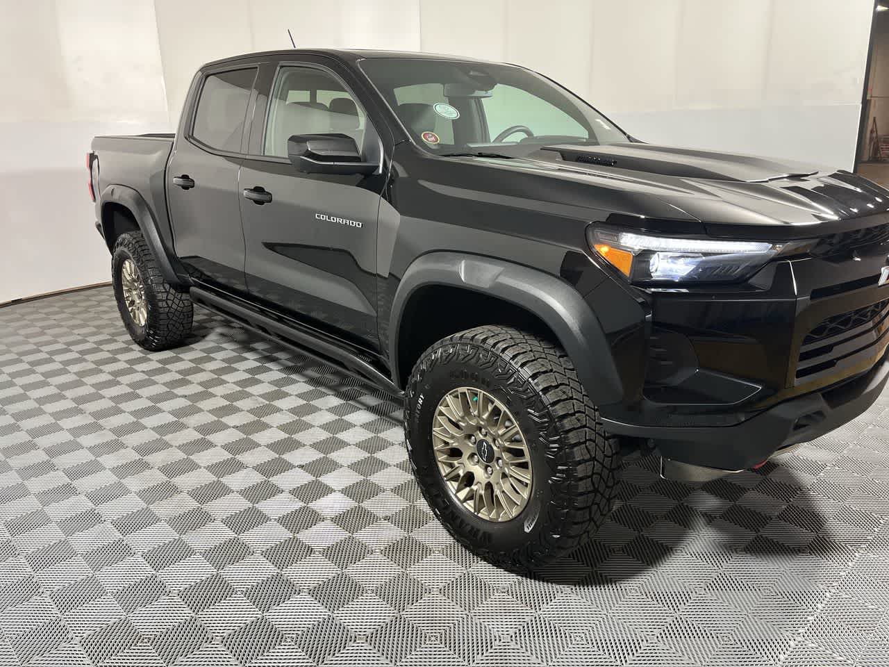 2025 Chevrolet Colorado ZR2