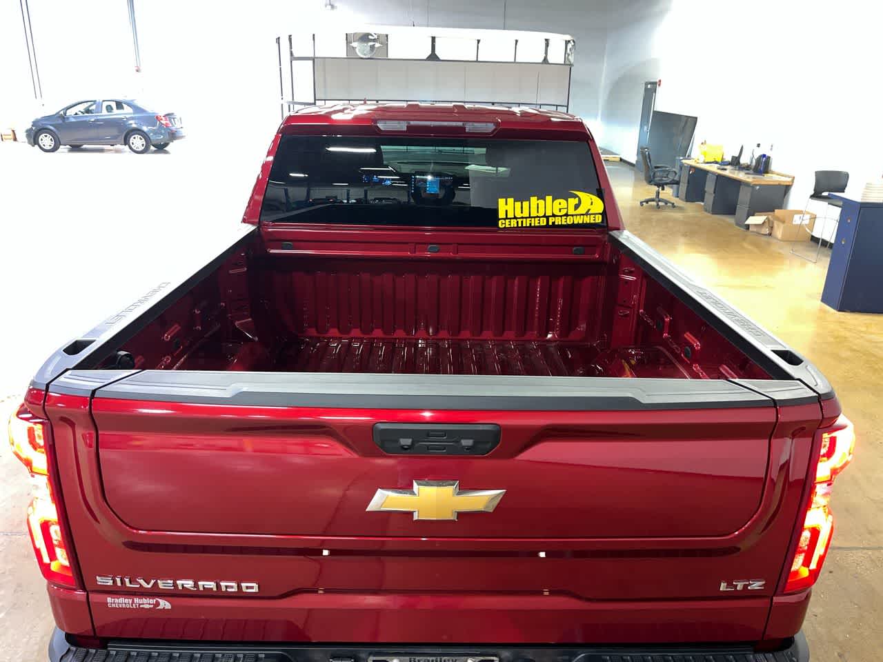 2025 Chevrolet Silverado 1500 LTZ