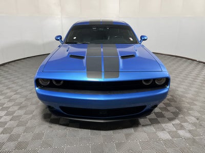 2016 Dodge Challenger SXT Plus
