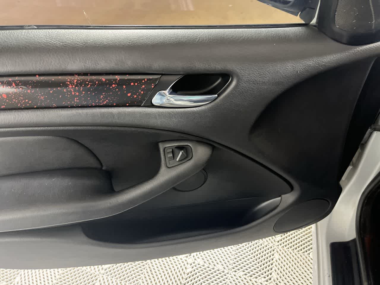 2005 BMW 3 Series 325i