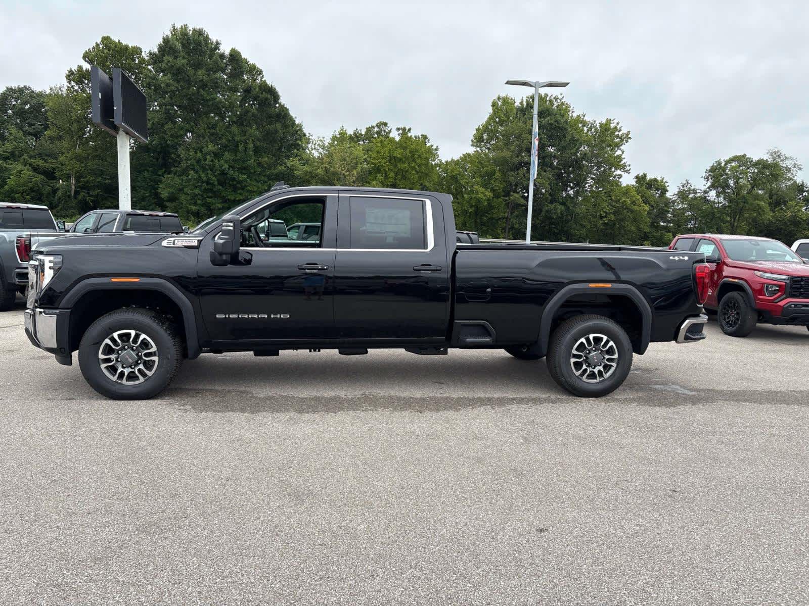 2026 GMC Sierra 2500 HD SLE