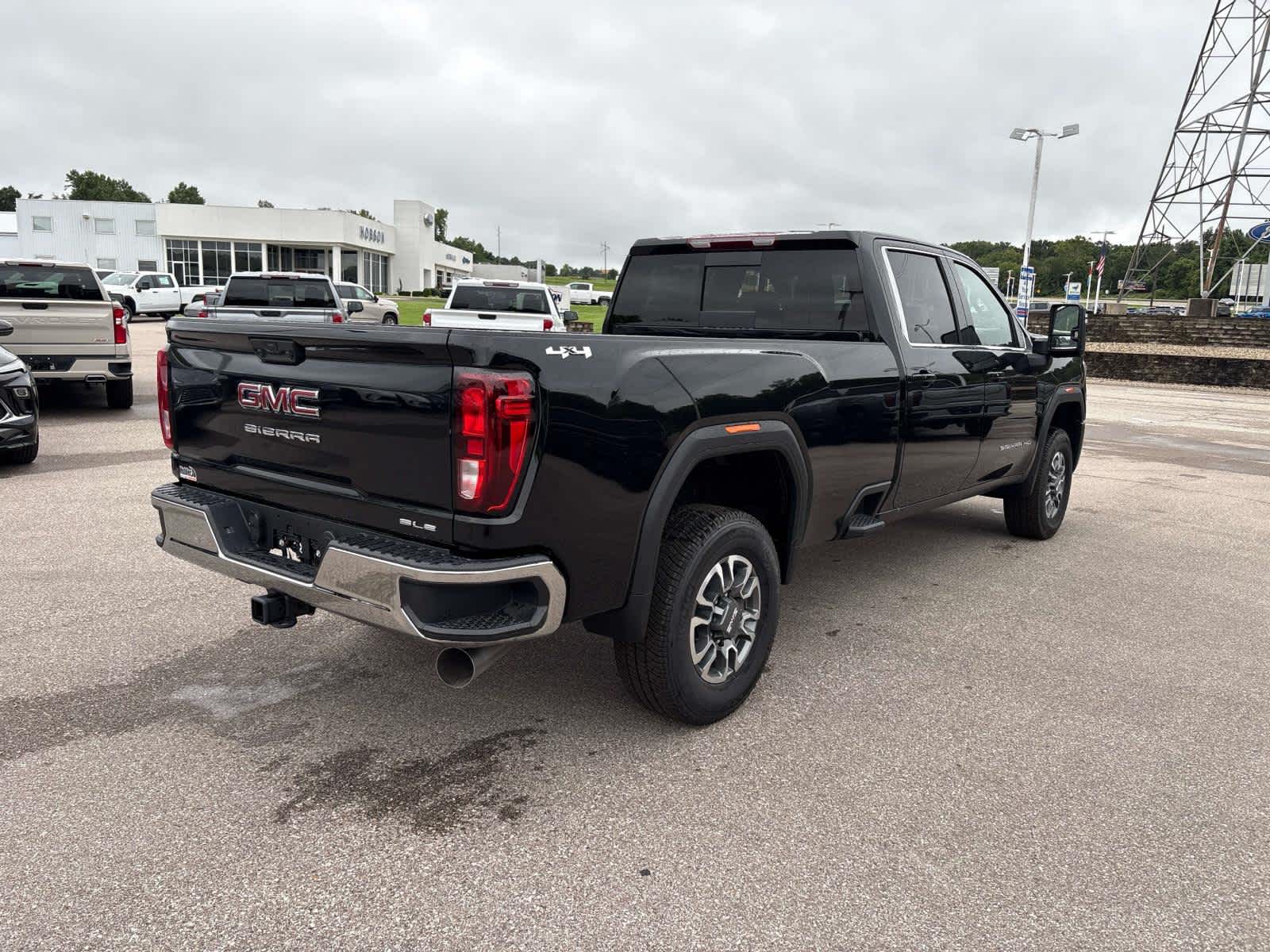 2026 GMC Sierra 2500 HD SLE