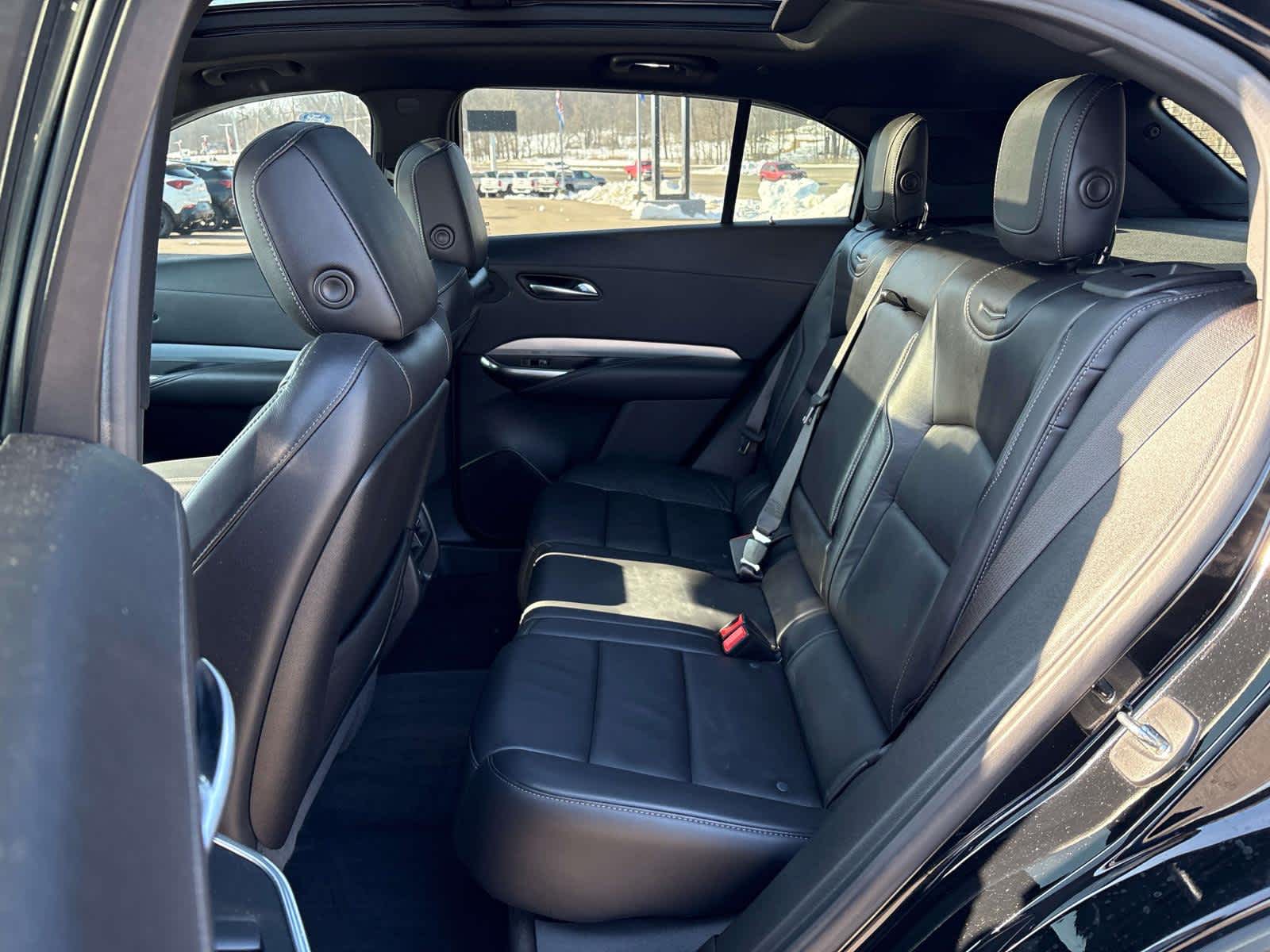 2020 Cadillac XT4 Premium Luxury