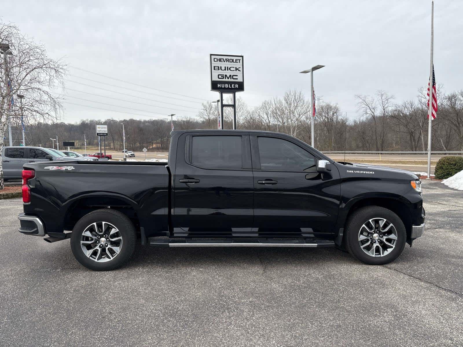 2024 Chevrolet Silverado 1500 LT (2FL)