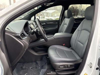 2024 Buick Enclave Essence