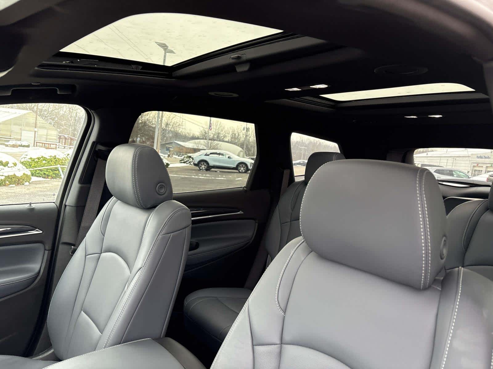 2024 Buick Enclave Essence