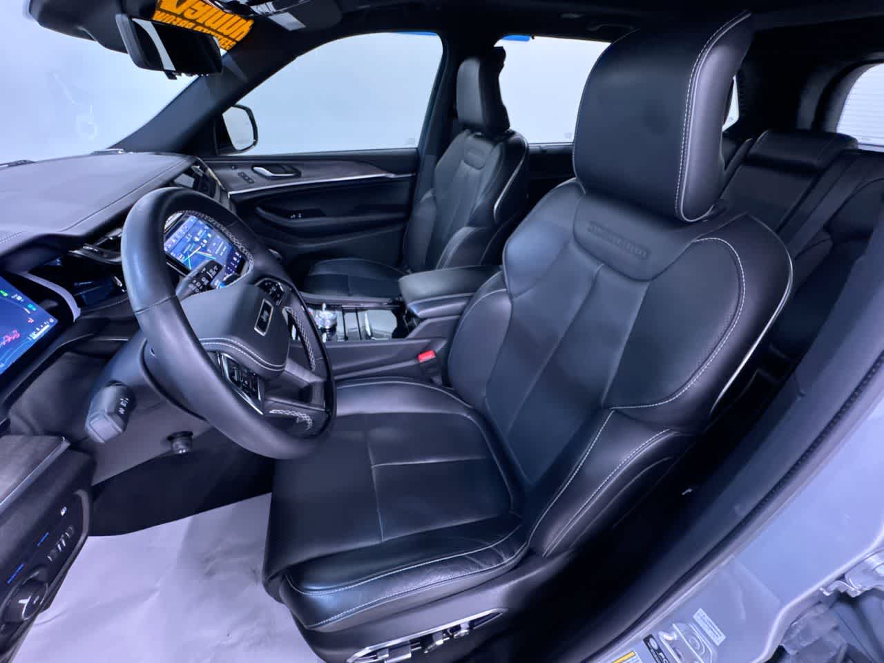2023 Jeep Grand Cherokee 4xe Overland