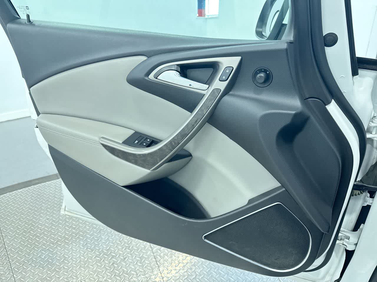 2013 Buick Verano Base