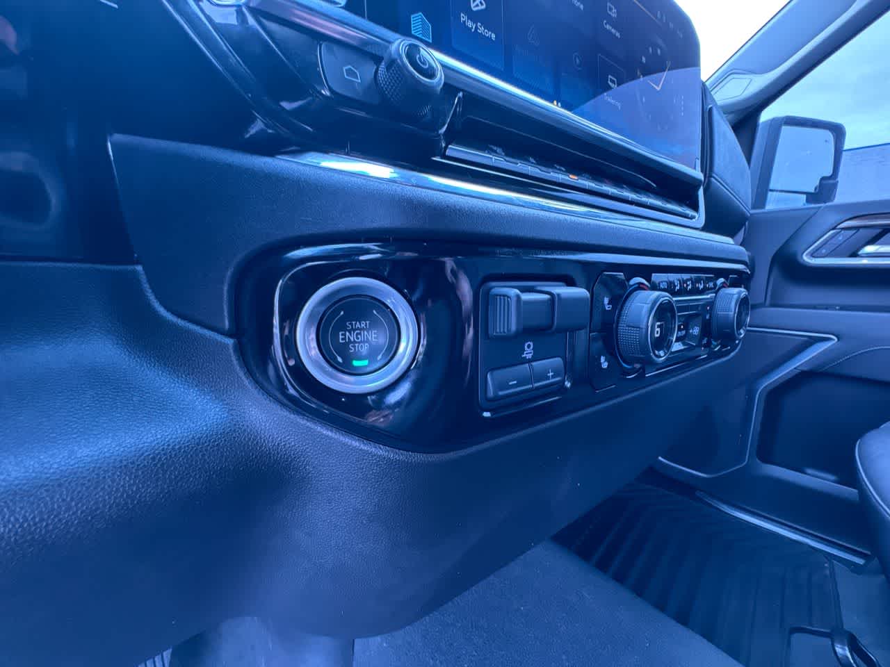 2025 Chevrolet Silverado 3500 HD LT