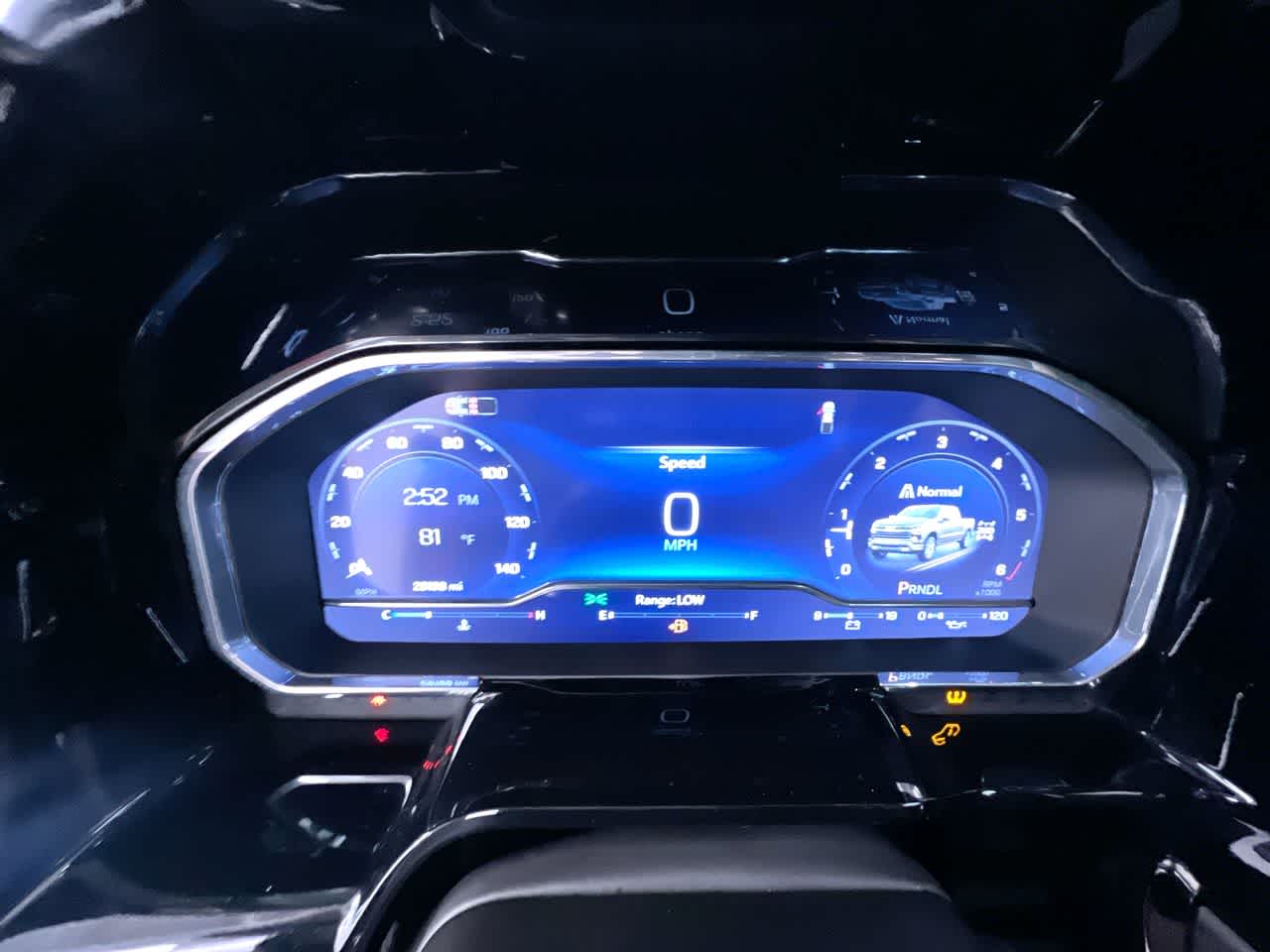 2025 Chevrolet Silverado 1500 LT (2FL)