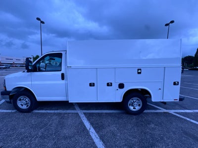 2026 Chevrolet Express Cutaway 3500 1WT