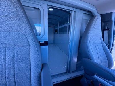 2026 Chevrolet Express Cutaway 3500 1WT