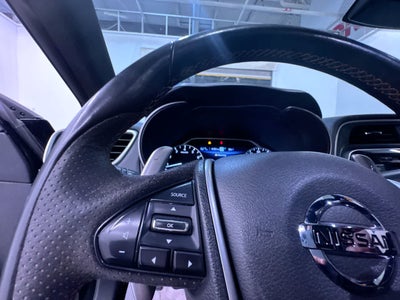 2019 Nissan Maxima SR
