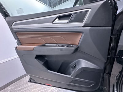 2022 Volkswagen Atlas 3.6L V6 SEL R-Line