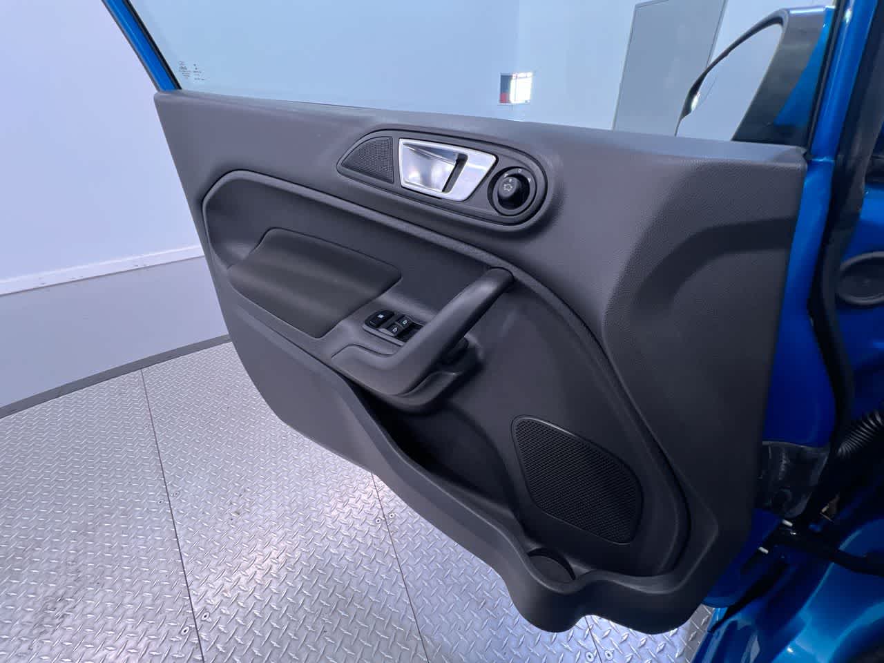 2016 Ford Fiesta SE