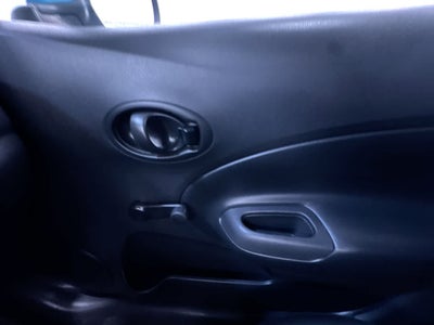 2014 Nissan Versa Note S Plus