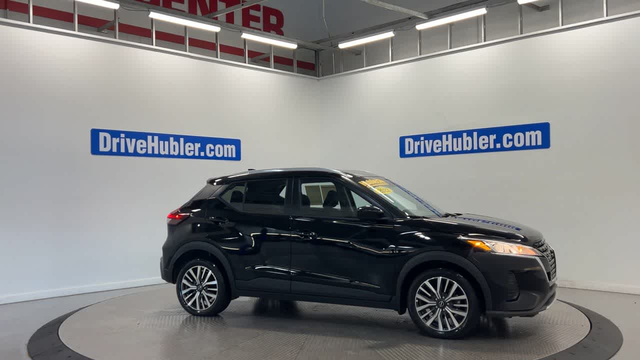 2022 Nissan Kicks SV