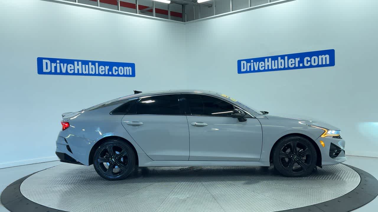 2022 Kia K5 GT-Line