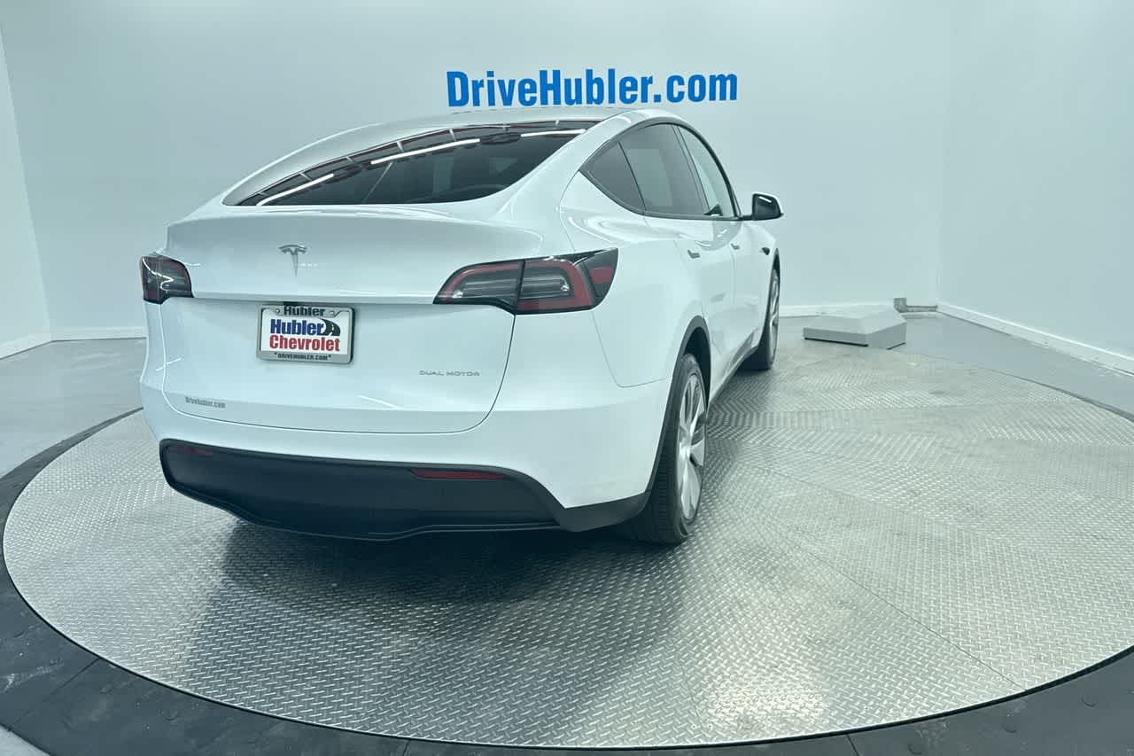 2024 Tesla Model Y Long Range