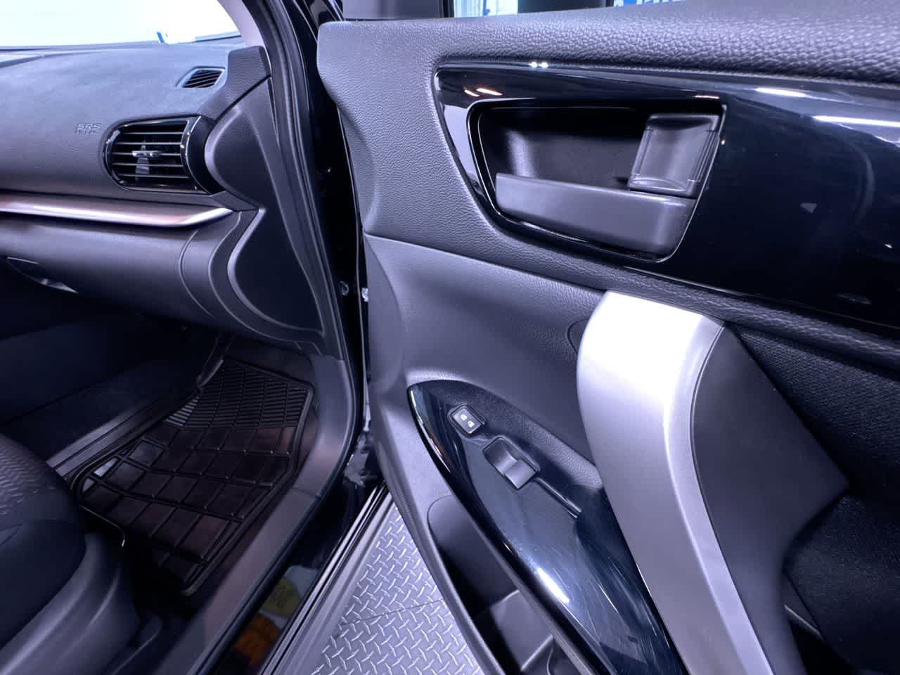 2024 Mitsubishi Eclipse Cross LE
