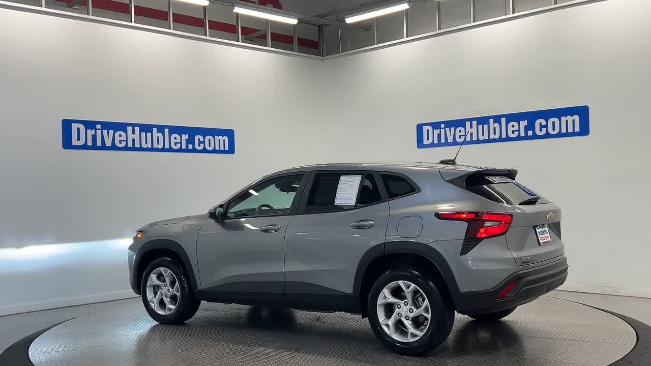 2024 Chevrolet Trax LS